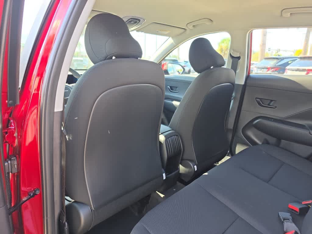 New 2027 Hyundai Kona SE FWD image 19