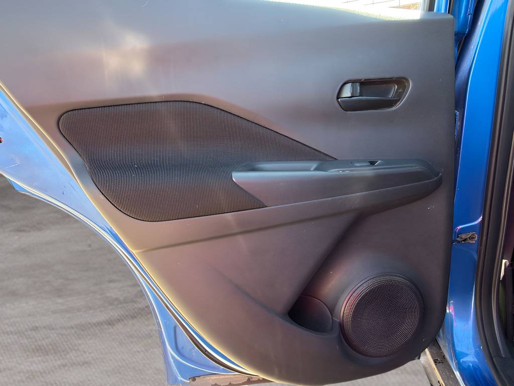 Certified 2022 Nissan Kicks S FWD image 15
