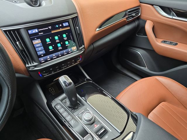 Used 2023 Maserati Levante GT AWD/4WD image 58