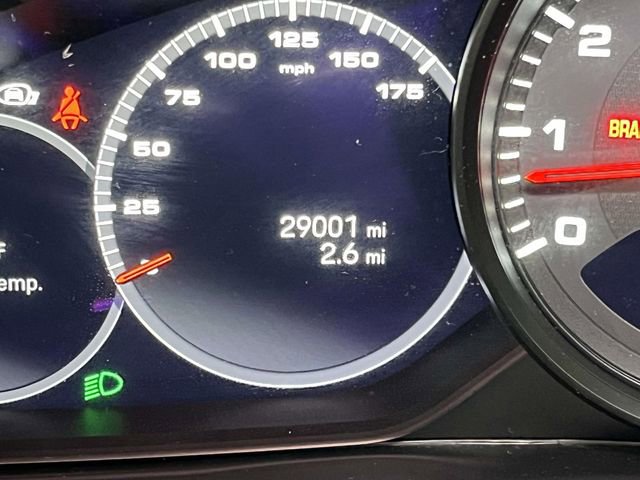 Used 2023 Porsche Cayenne w/ Premium Package image 47