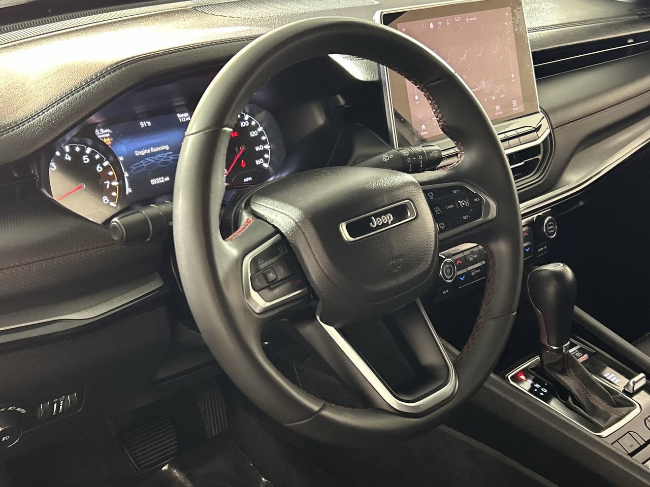 Used 2024 Jeep Compass Trailhawk AWD/4WD image 14
