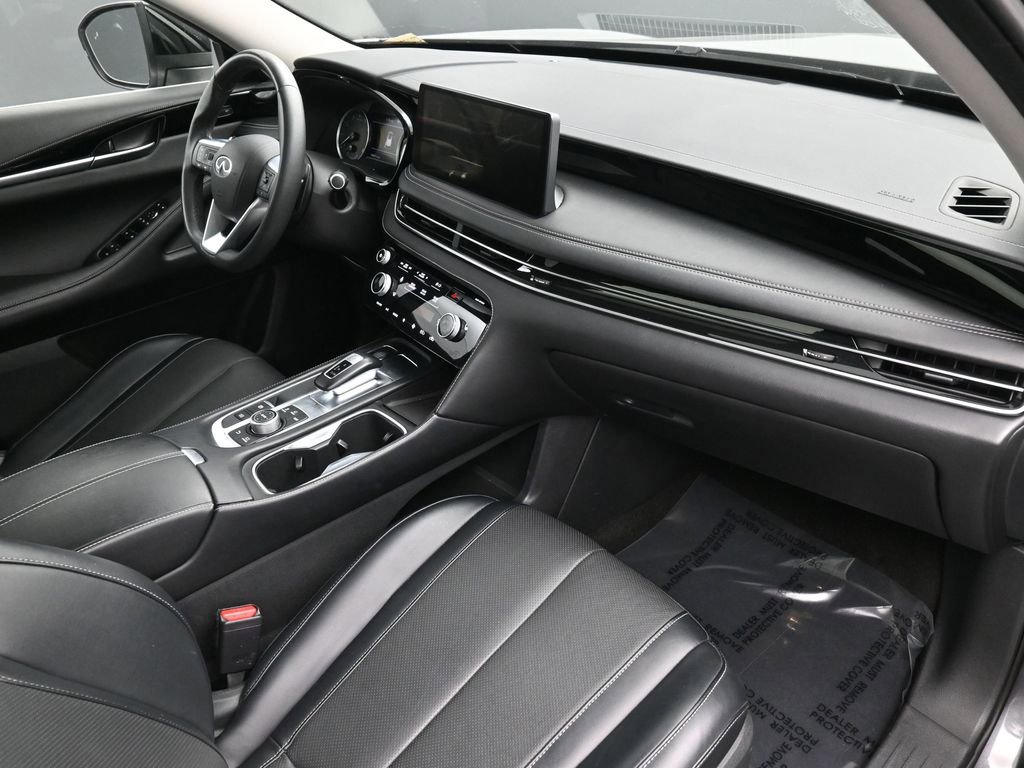 Used 2024 INFINITI QX60 Pure image 11