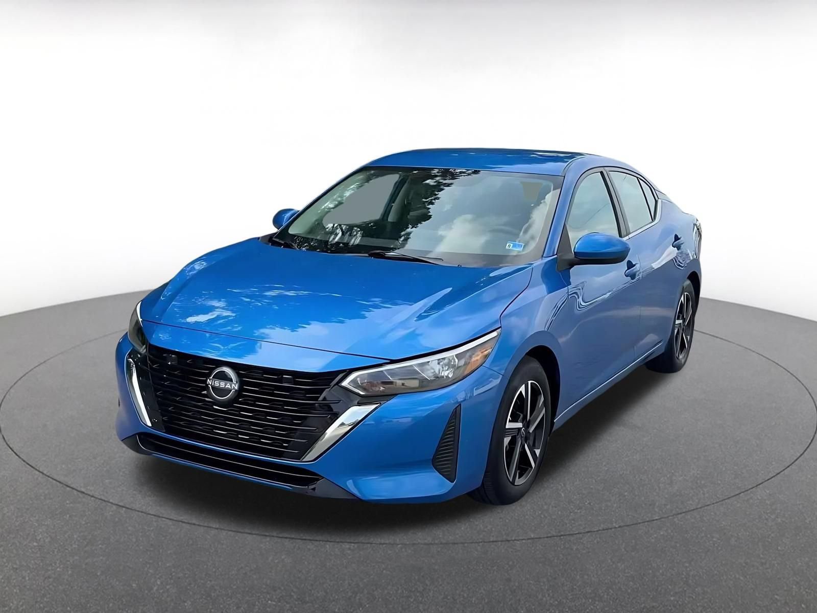 Used 2025 Nissan Sentra SV FWD image 5