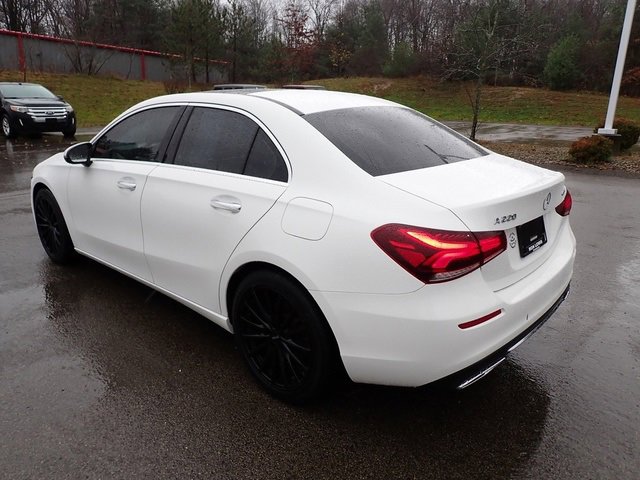 Used 2022 Mercedes-Benz A 220 4MATIC image 3