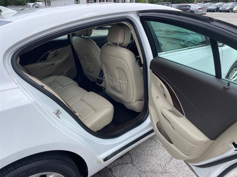 Used 2014 Buick LaCrosse Leather w/ Driver Confidence Package FWD image 11