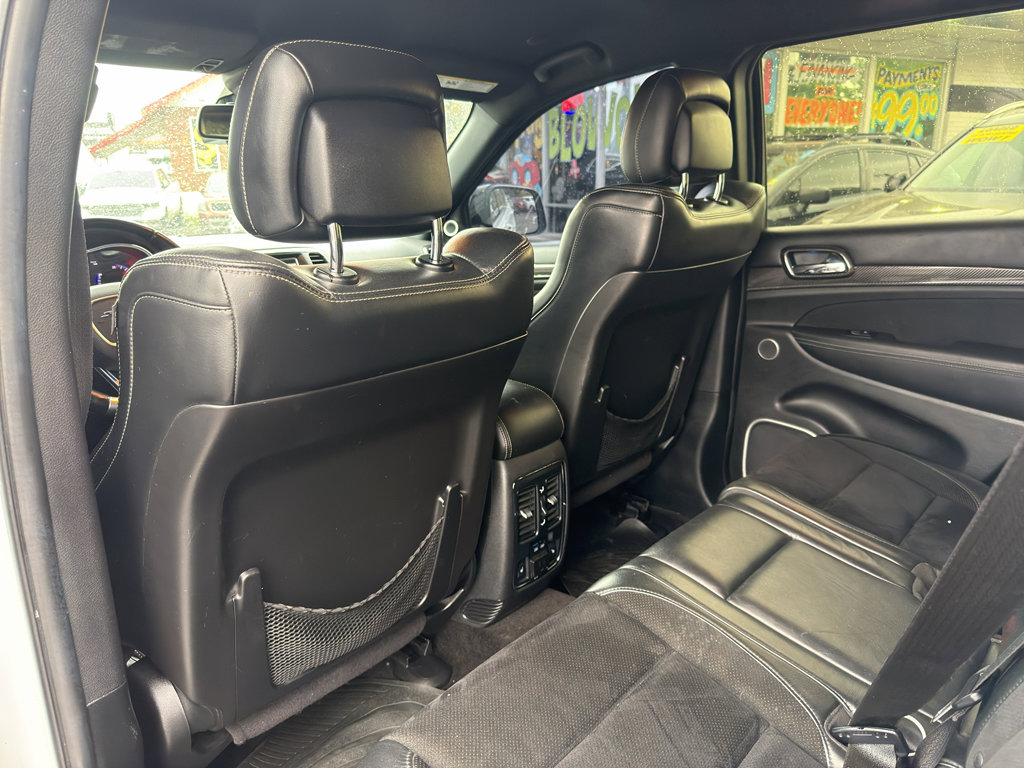 Used 2015 Jeep Grand Cherokee SRT AWD/4WD image 16