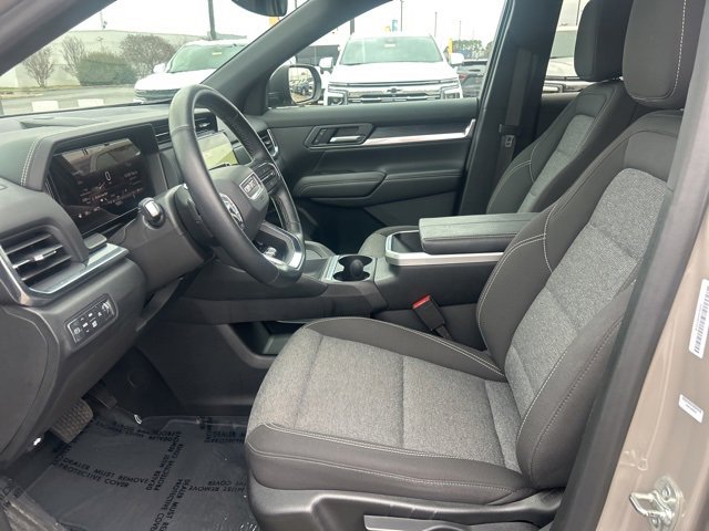 Used 2025 GMC Terrain Elevation image 15