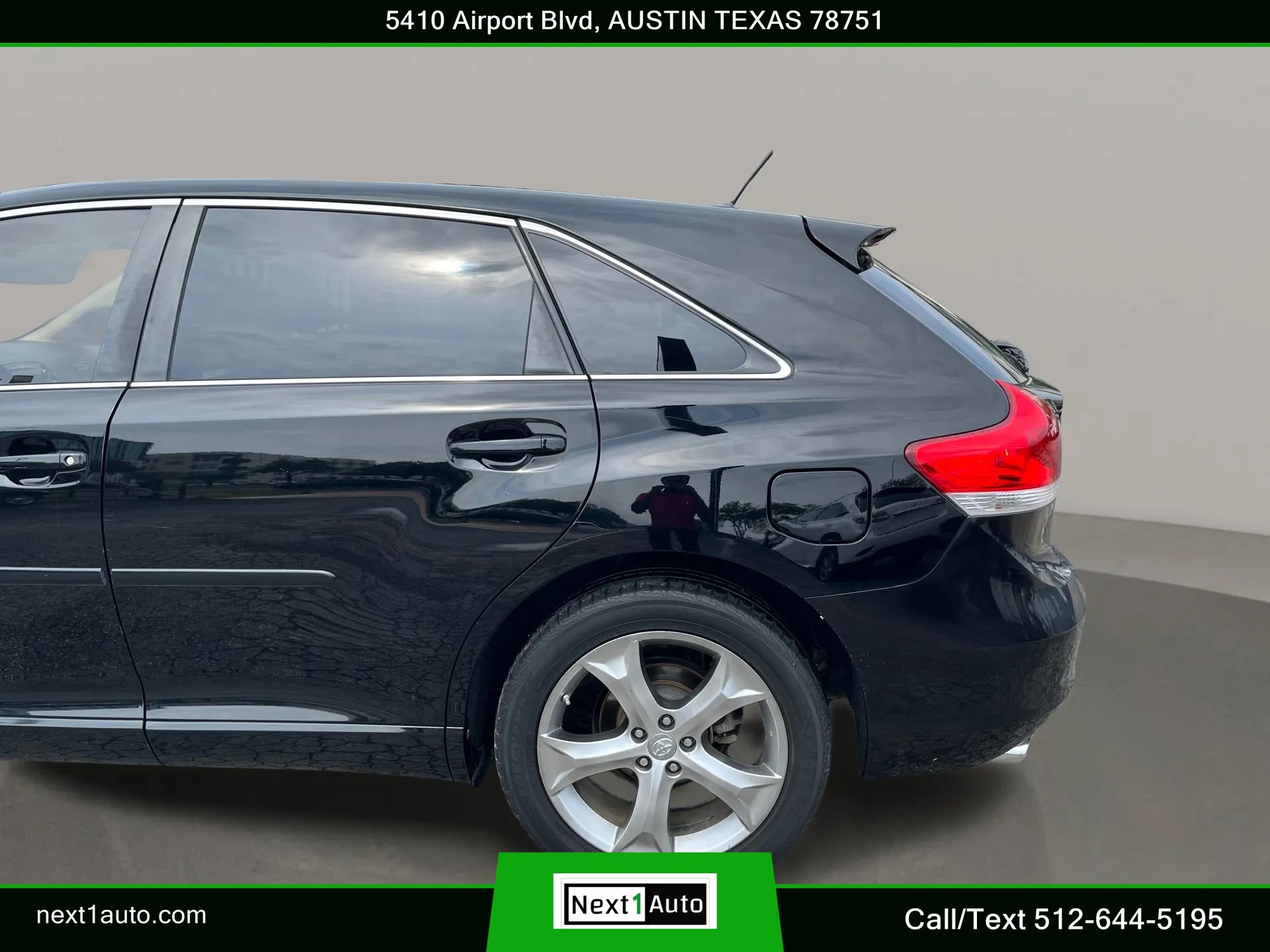 Used 2010 Toyota Venza FWD image 13