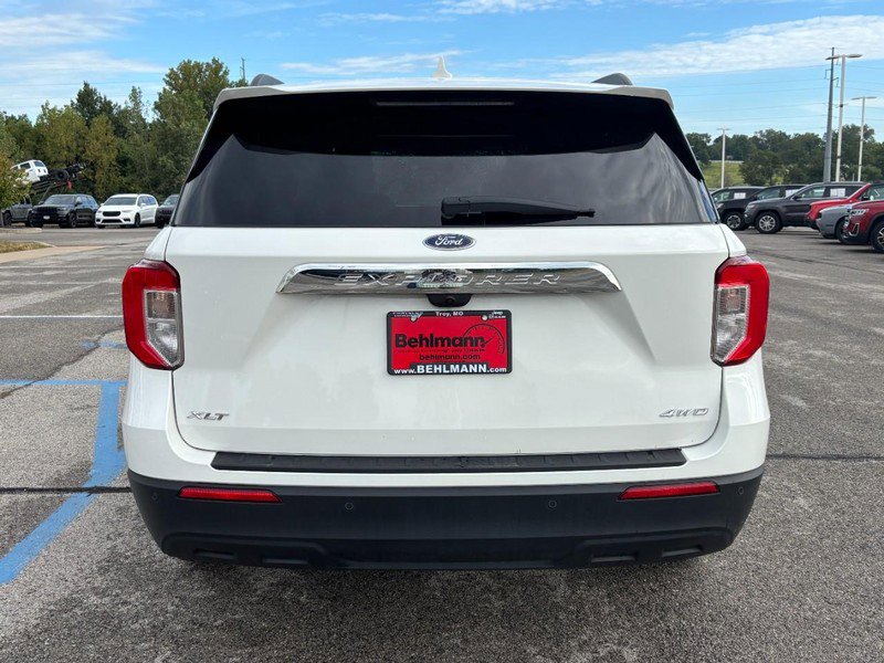 Used 2022 Ford Explorer XLT image 7