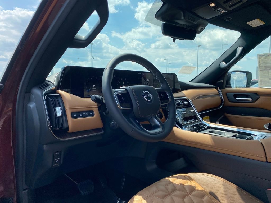New 2025 Nissan Armada Platinum Reserve image 10