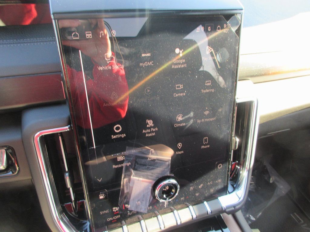 New 2026 GMC Yukon XL Denali w/ Denali Reserve Package image 21