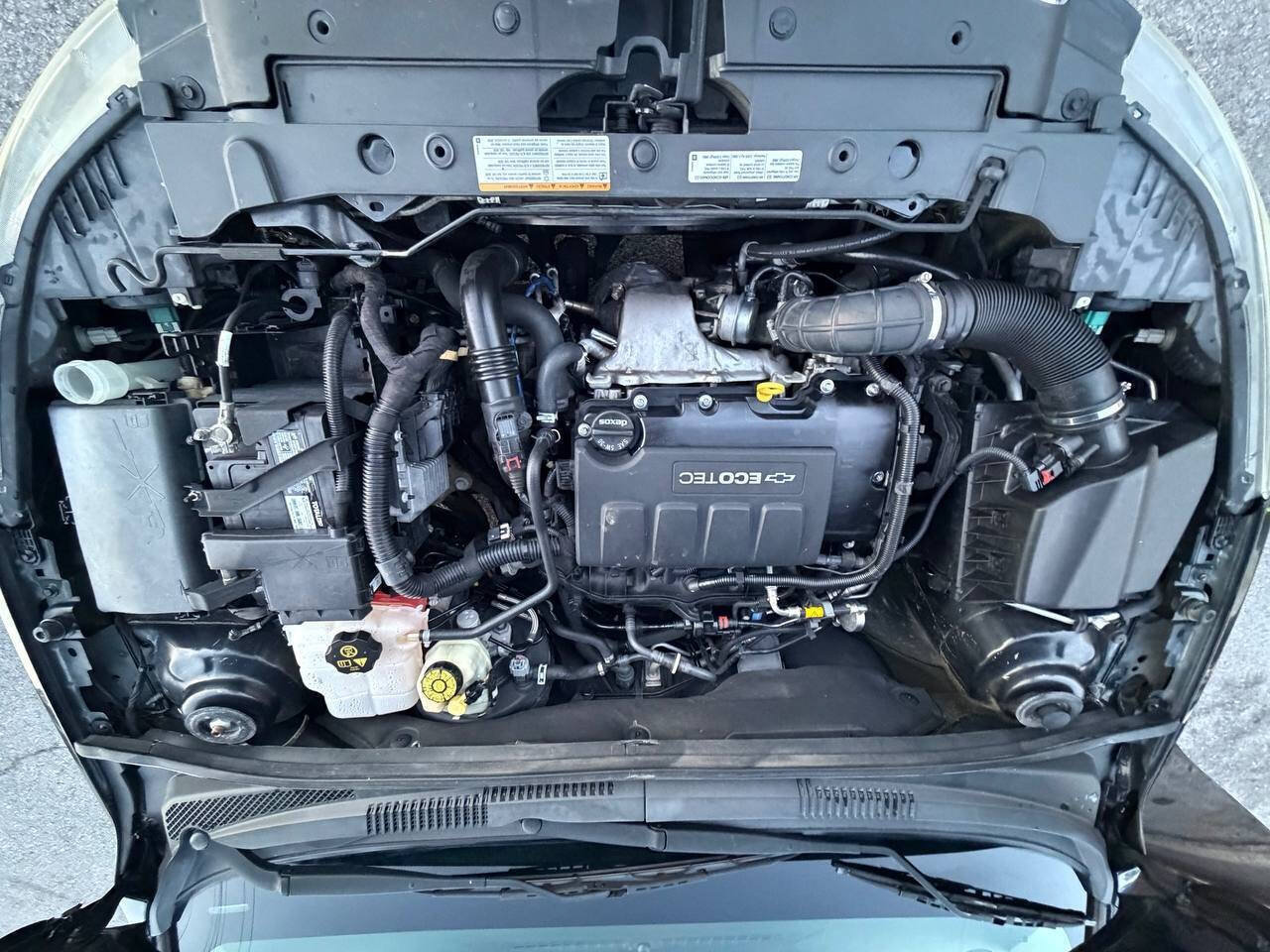 Used 2014 Chevrolet Cruze LT FWD image 26