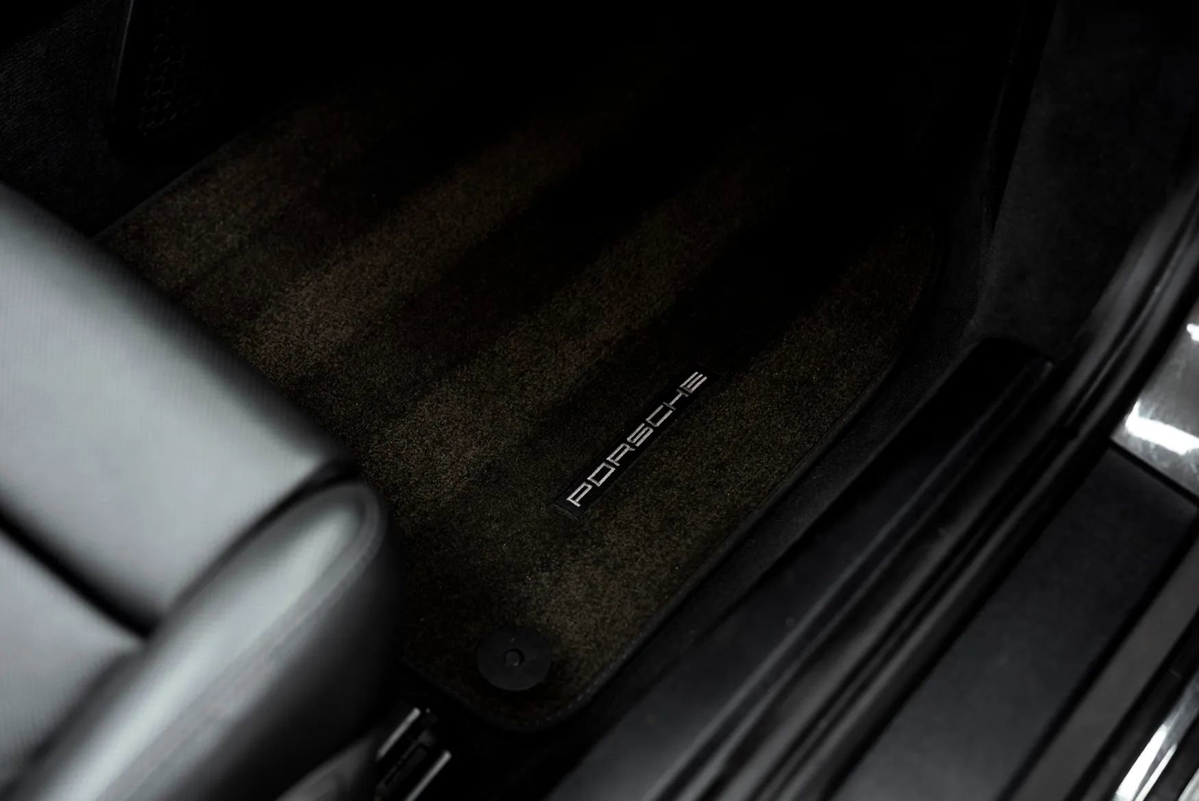 Used 2014 Porsche 911 Carrera image 28