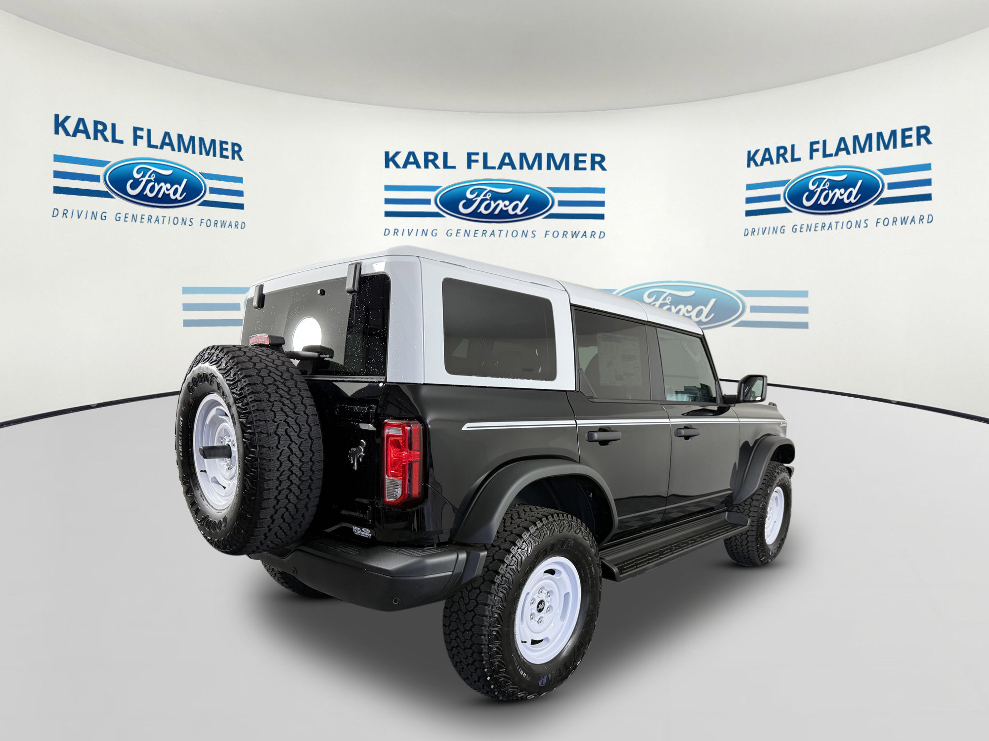 New 2026 Ford Bronco Heritage Edition AWD/4WD image 3
