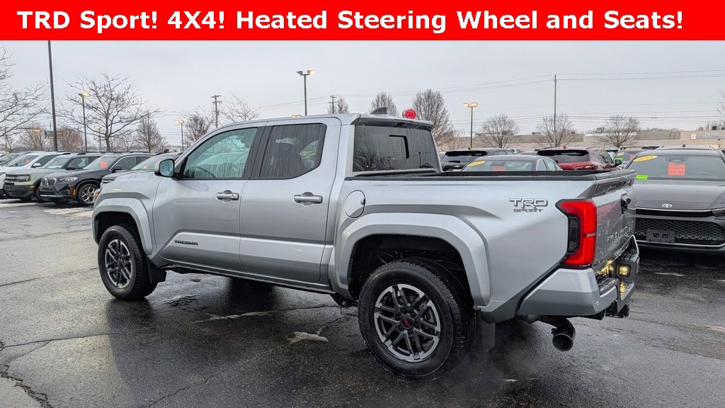 Used 2024 Toyota Tacoma TRD Sport w/ TRD Sport Upgrade Package image 6
