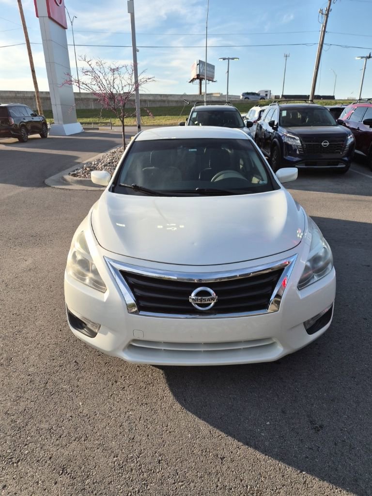 Used 2015 Nissan Altima 2.5 S w/ Power Driver Seat Package image 8