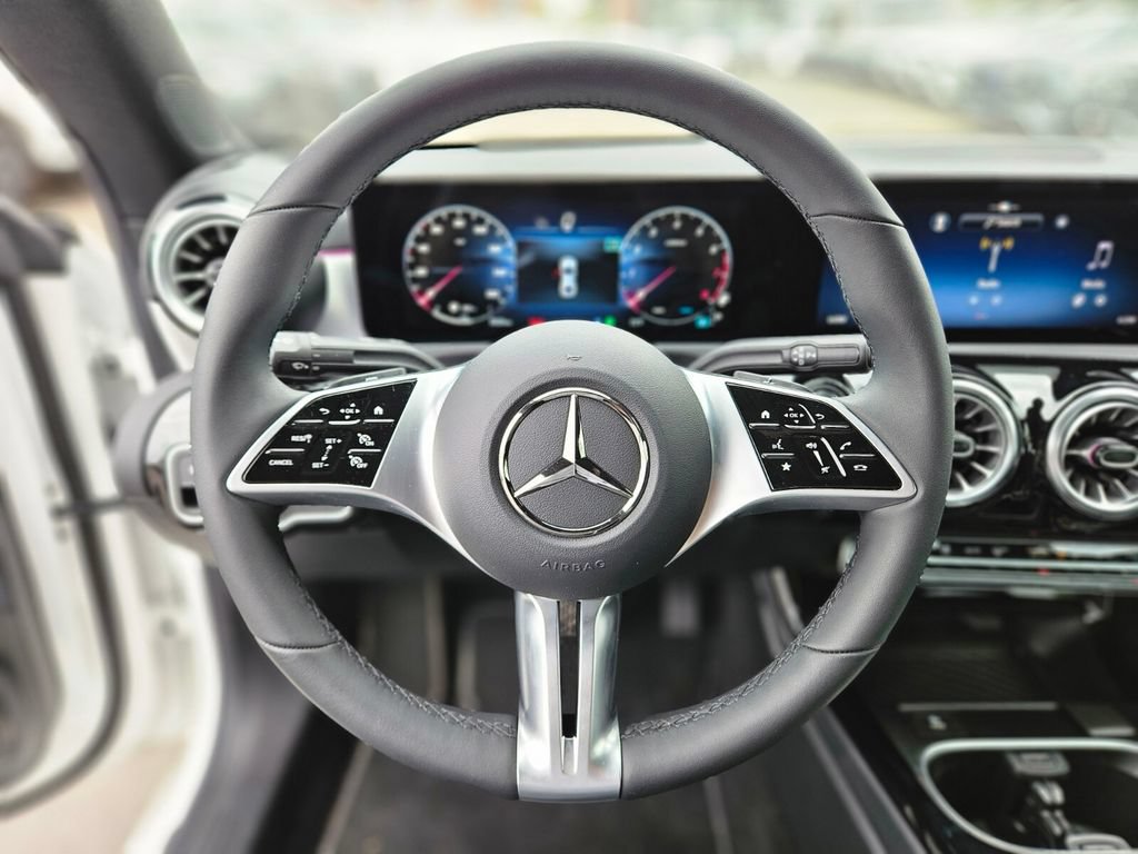 Used 2026 Mercedes-Benz CLA 250 4MATIC image 26