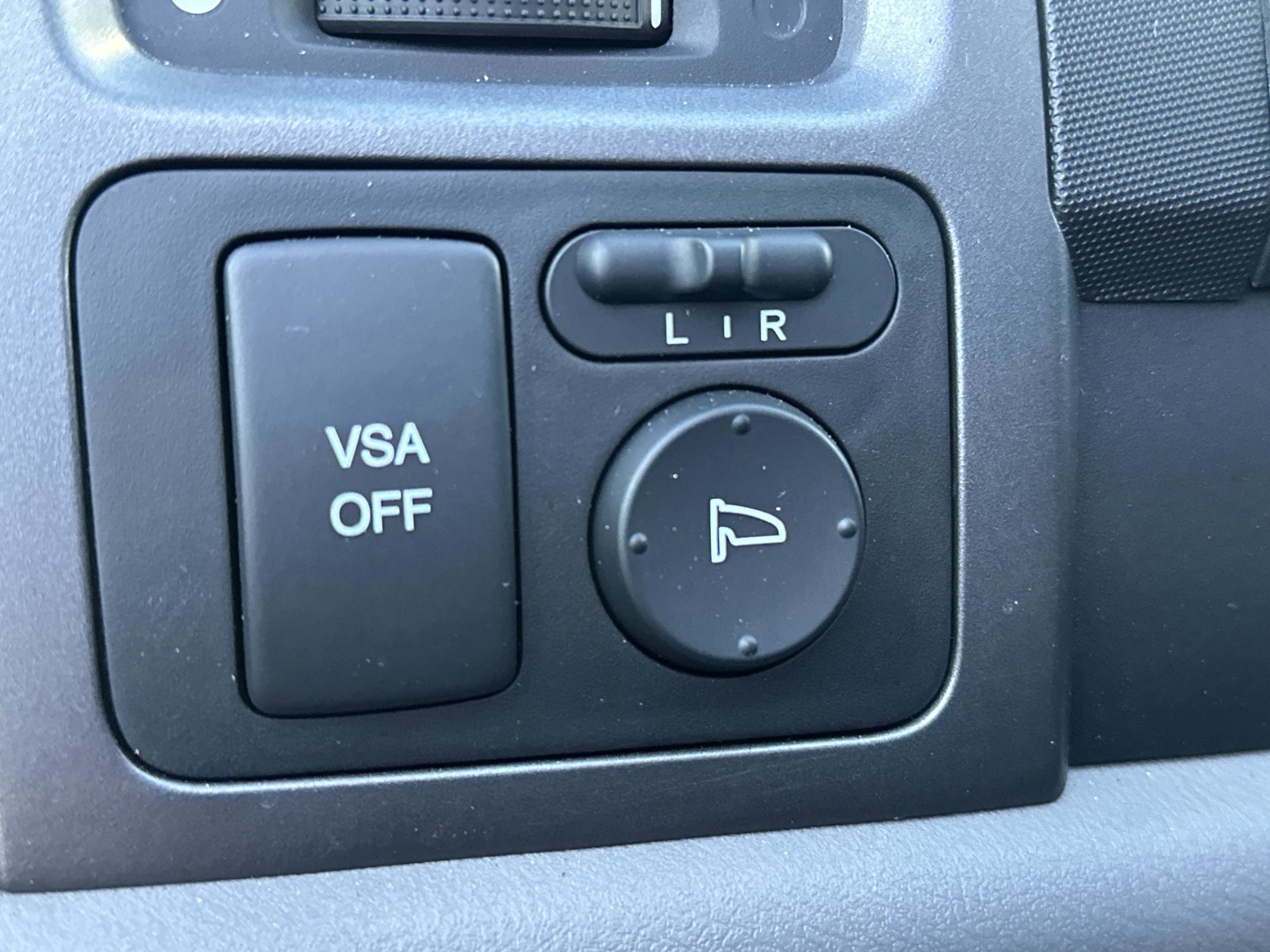 Used 2007 Honda CR-V LX image 18