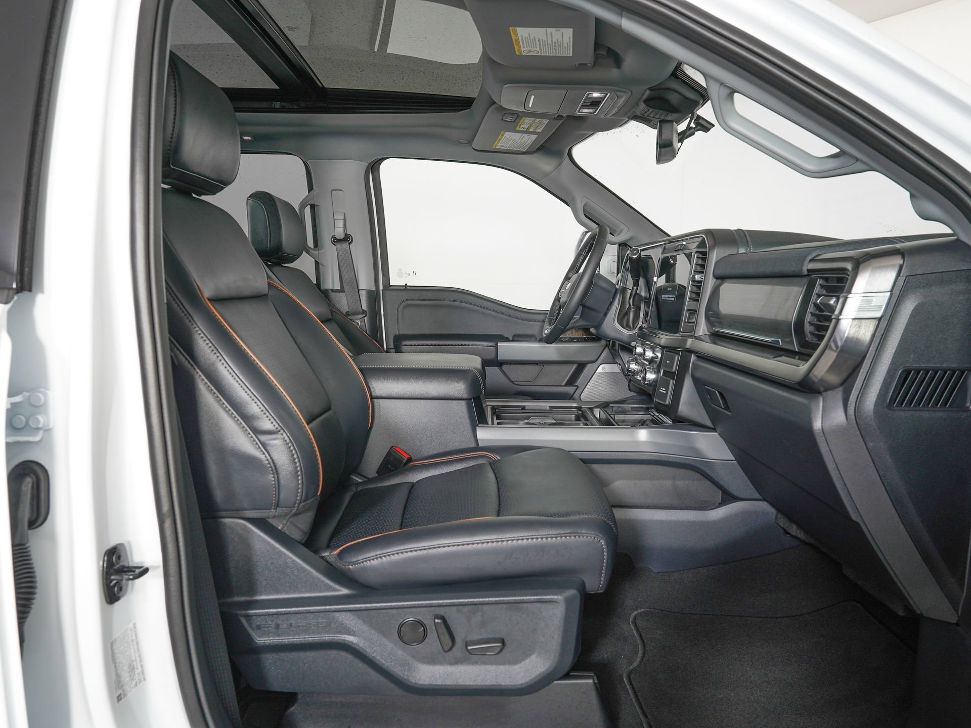 Used 2026 Ford F450 Lariat image 9