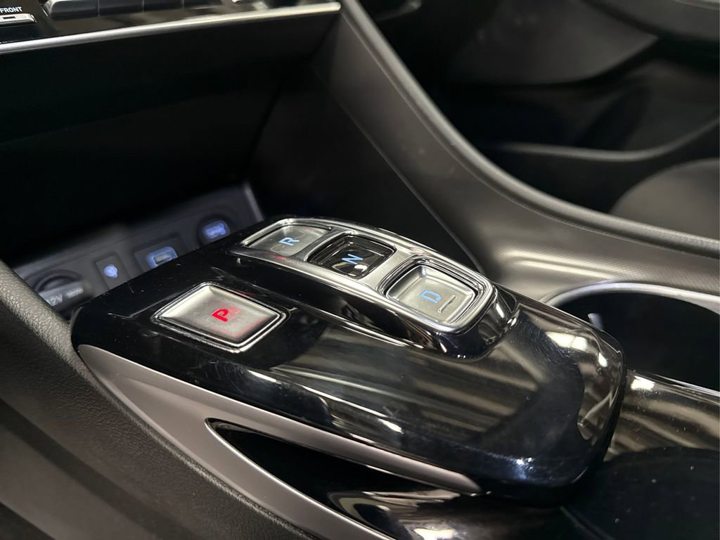 Certified 2022 Hyundai Sonata SEL w/ Convenience Package image 28