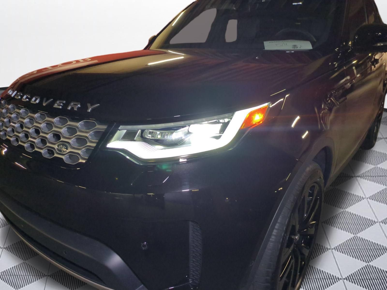 New 2026 Land Rover Discovery S AWD/4WD image 10
