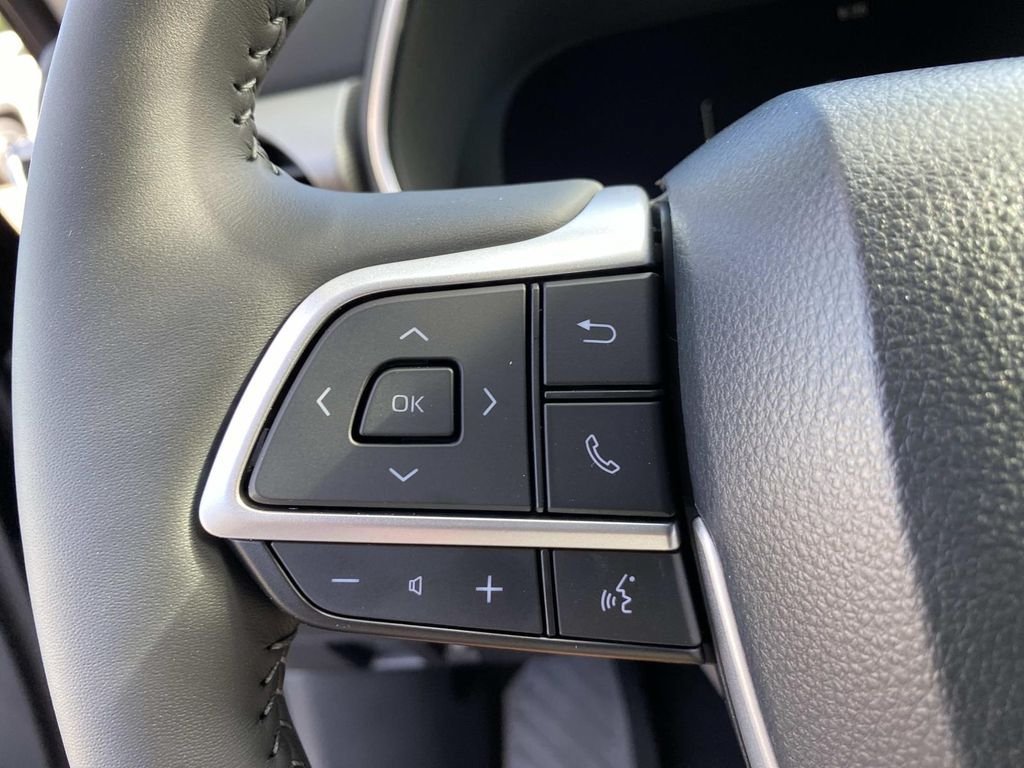 New 2026 Toyota Highlander Platinum AWD/4WD image 15