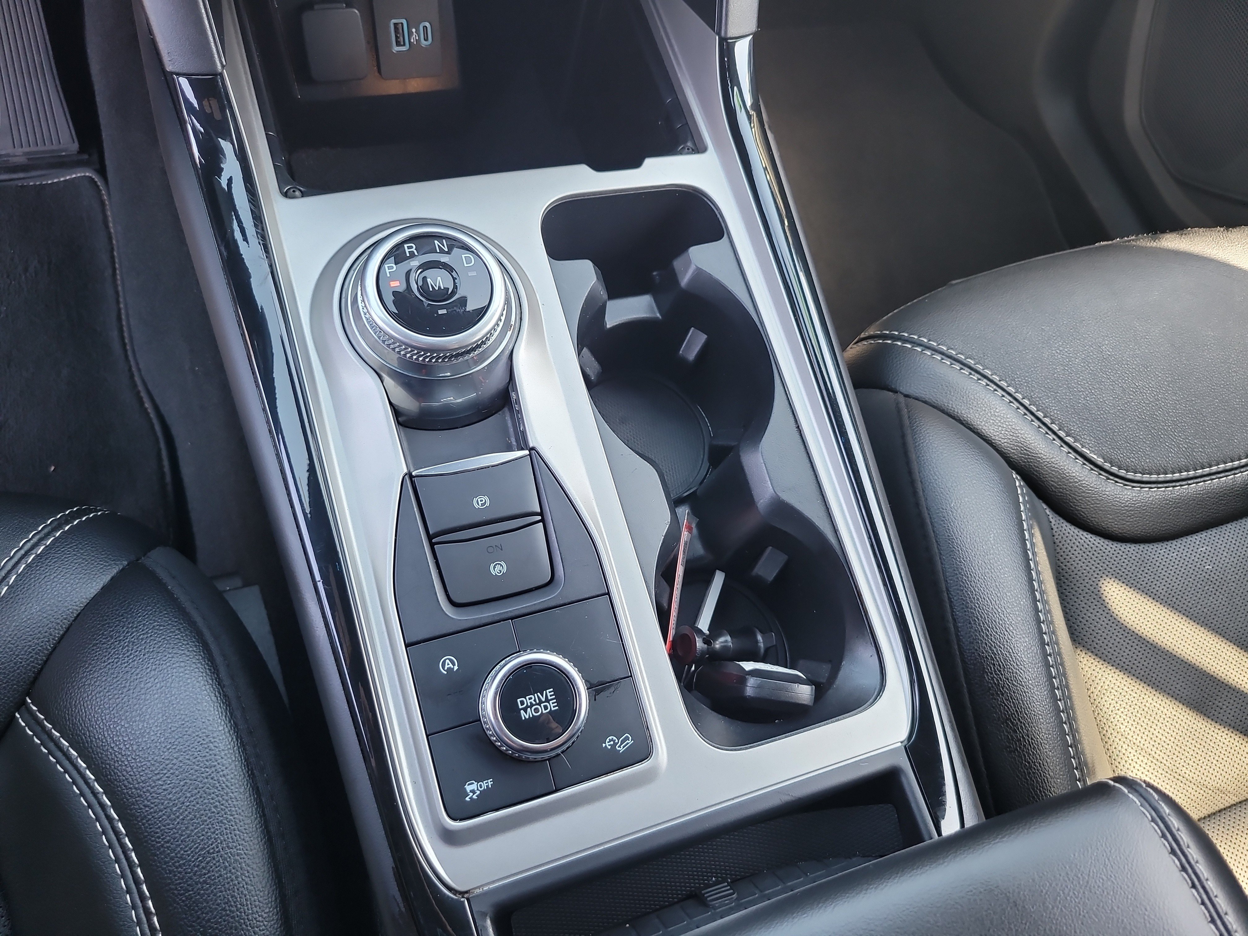 Used 2024 Ford Explorer ST w/ Equipment Group 401A AWD/4WD image 28