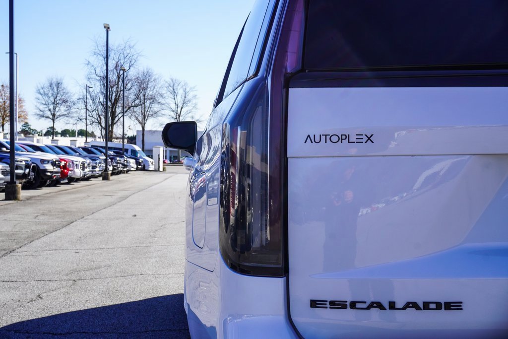 Used 2021 Cadillac Escalade Sport Platinum image 39