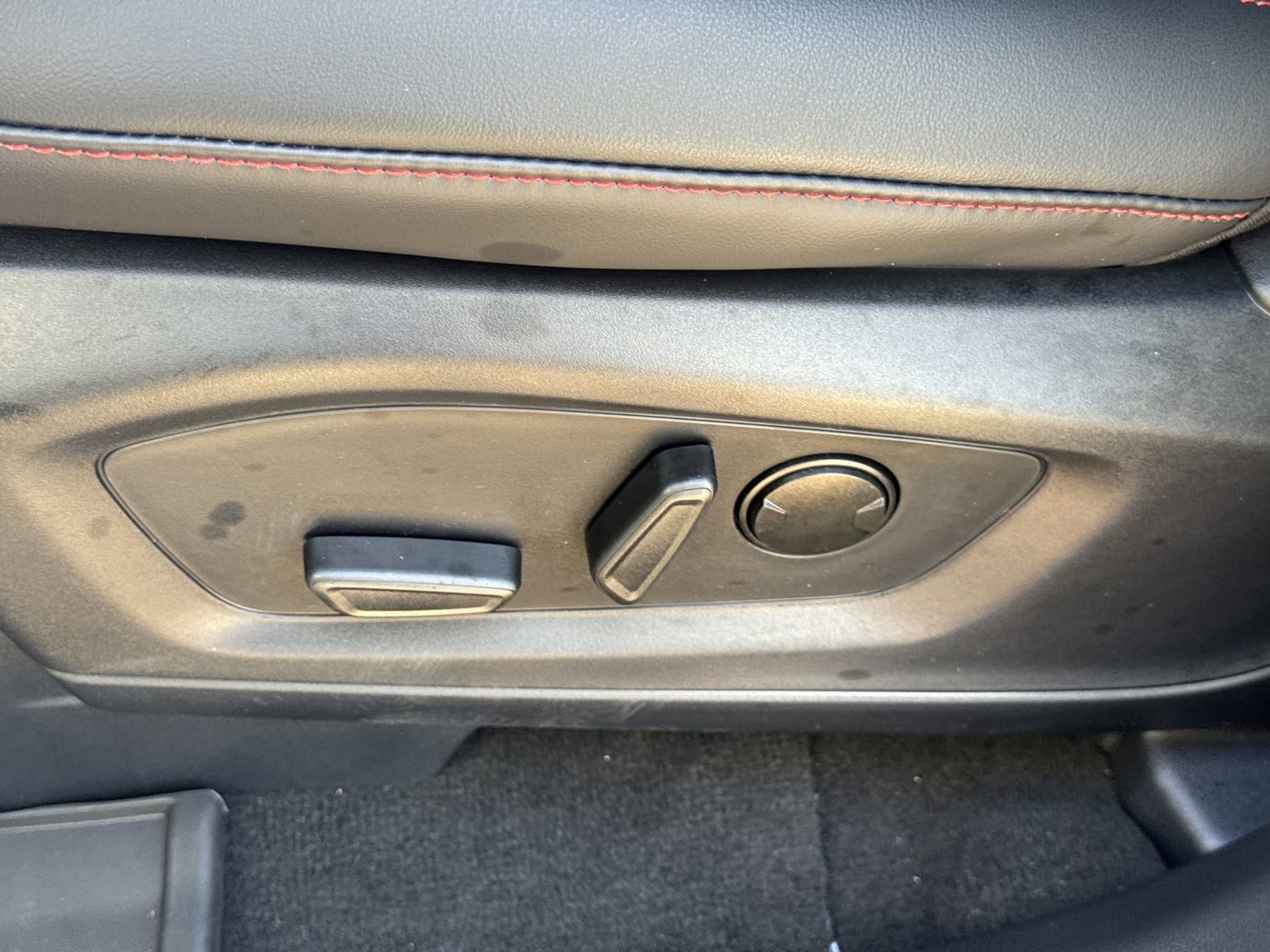 New 2026 Ford Explorer ST-Line w/ Premium Package RWD image 15