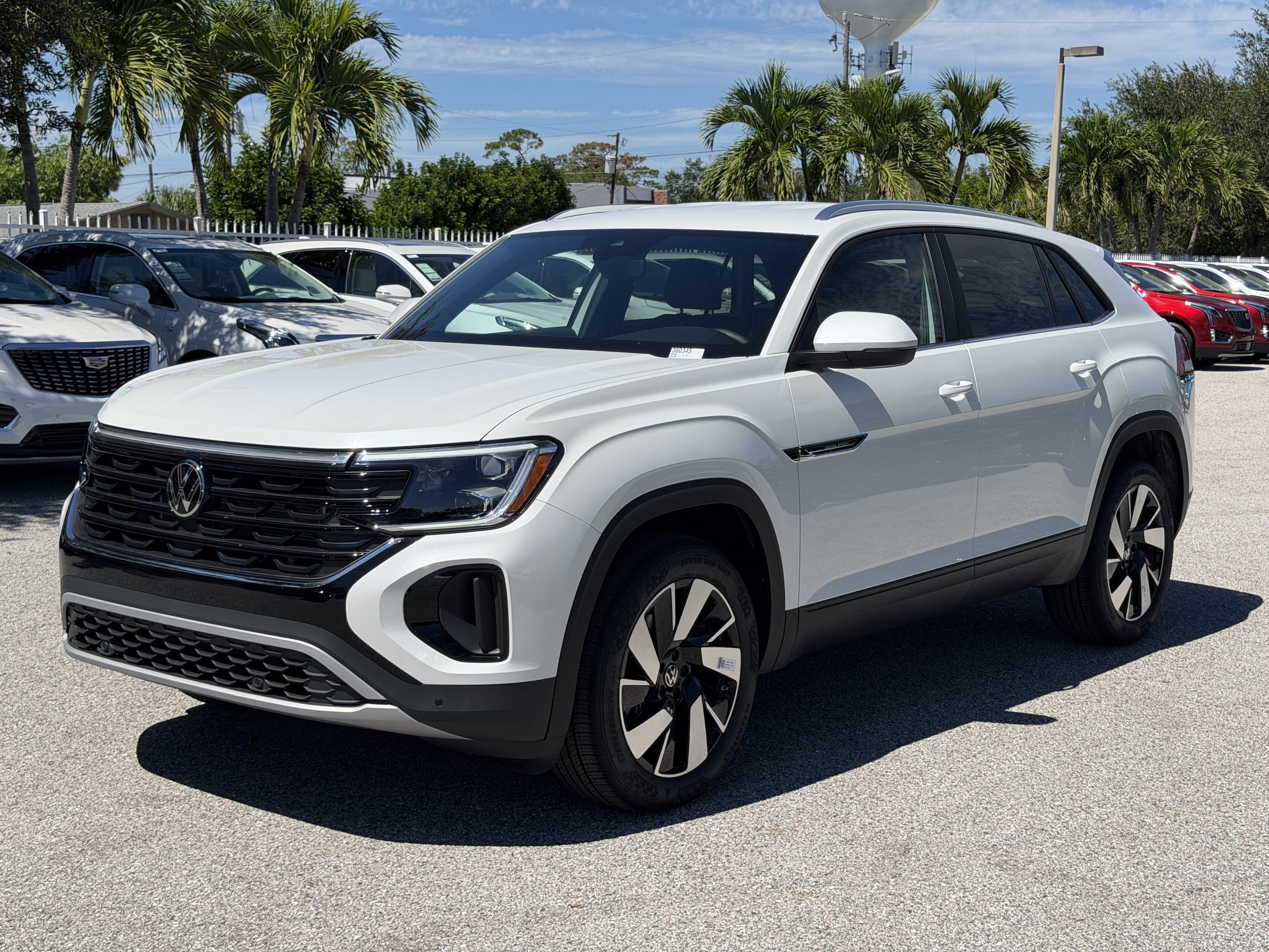 New 2026 Volkswagen Atlas Cross Sport SE FWD image 3