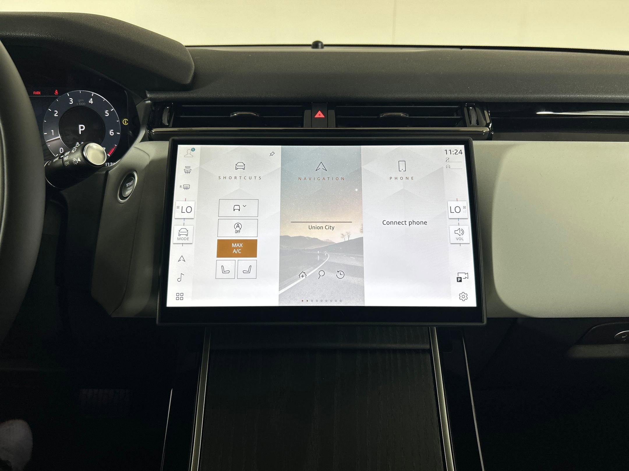 New 2026 Land Rover Range Rover Velar S image 23