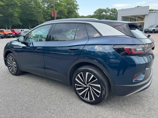 Certified 2023 Volkswagen ID.4 Pro S Plus AWD/4WD image 7