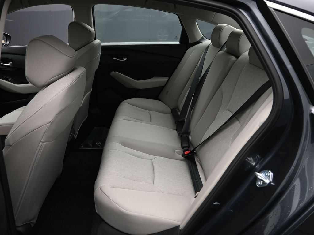 Used 2025 Honda Accord LX image 19