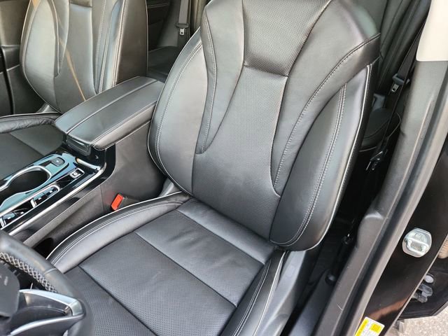 Used 2021 Buick Envision Essence w/ Sport Touring Package image 11