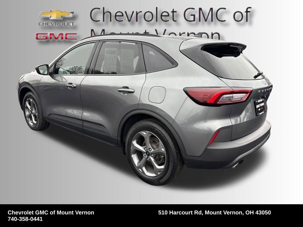 Used 2025 Ford Escape ST-Line image 3