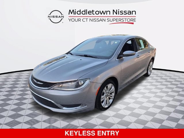 Used 2016 Chrysler 200 Limited w/ Anniversary Edition FWD image 7