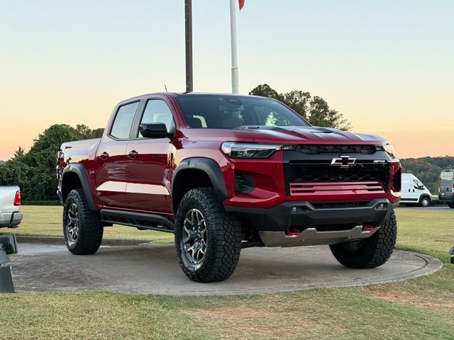 Used 2026 Chevrolet Colorado ZR2 w/ Technology Package