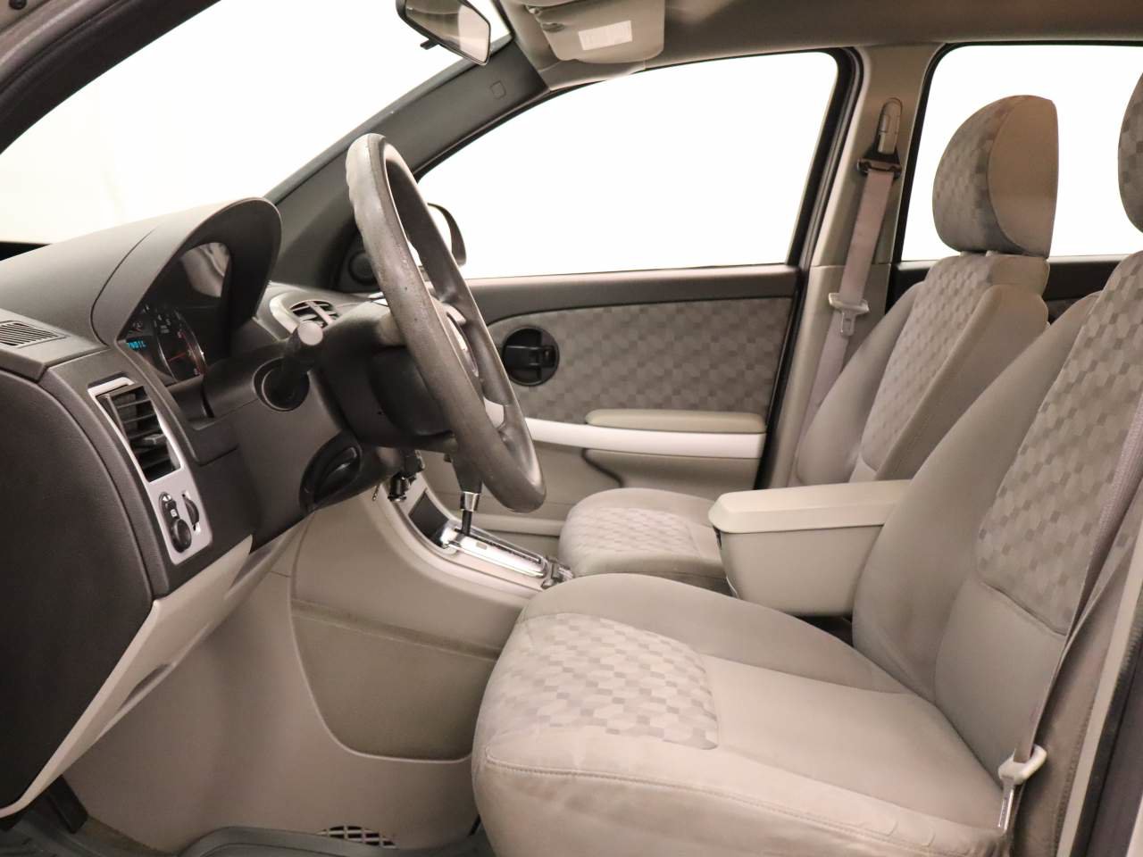 Used 2007 Chevrolet Equinox LS FWD image 14