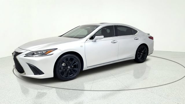 Used 2024 Lexus ES 350 F Sport w/ Accessory Package (Z2) FWD image 4