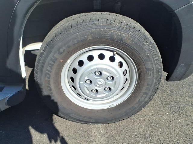 Used 2025 RAM ProMaster 2500 w/ U-Haul Equipment Group FWD image 9