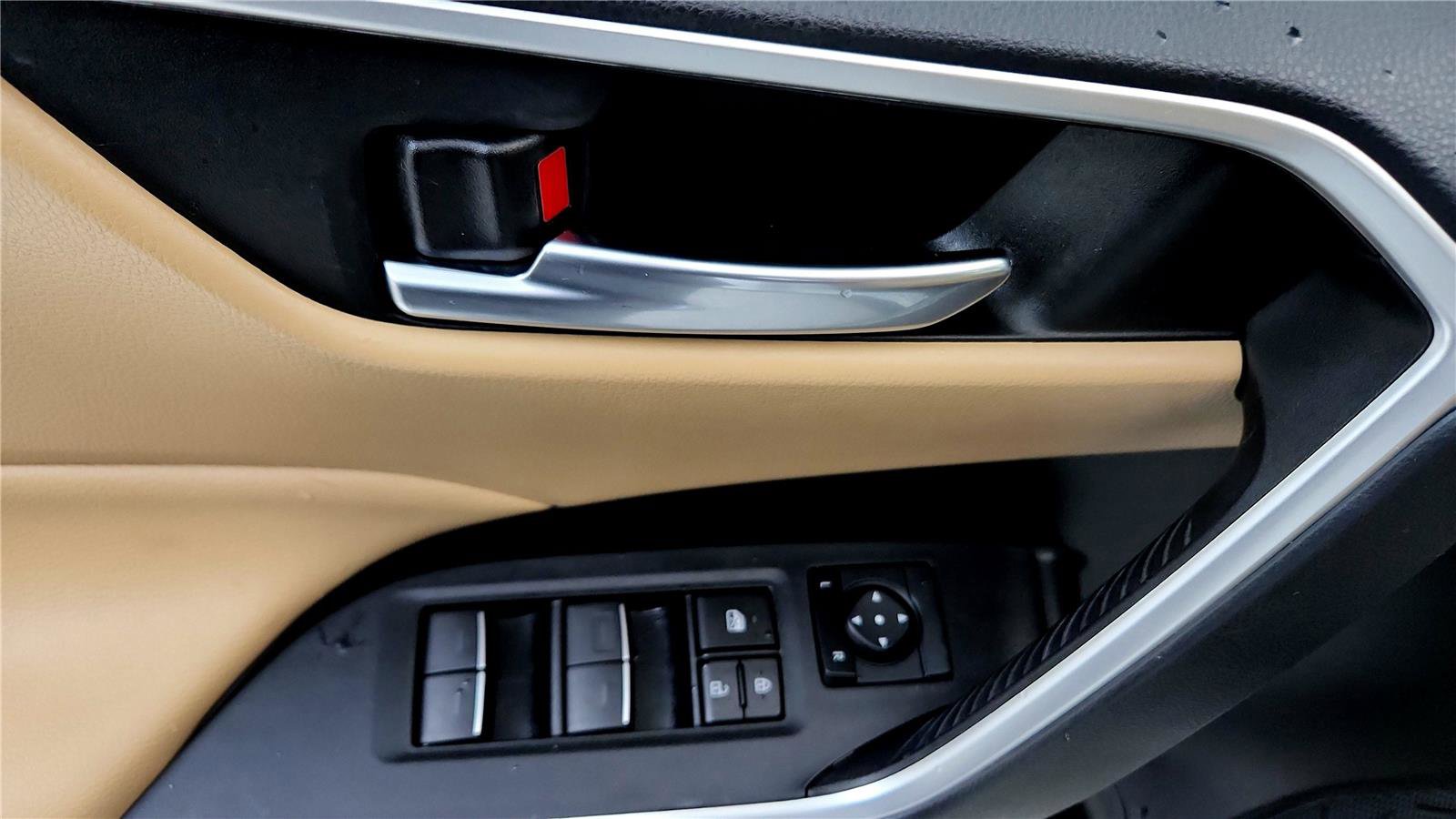 Certified 2023 Toyota RAV4 XLE image 32