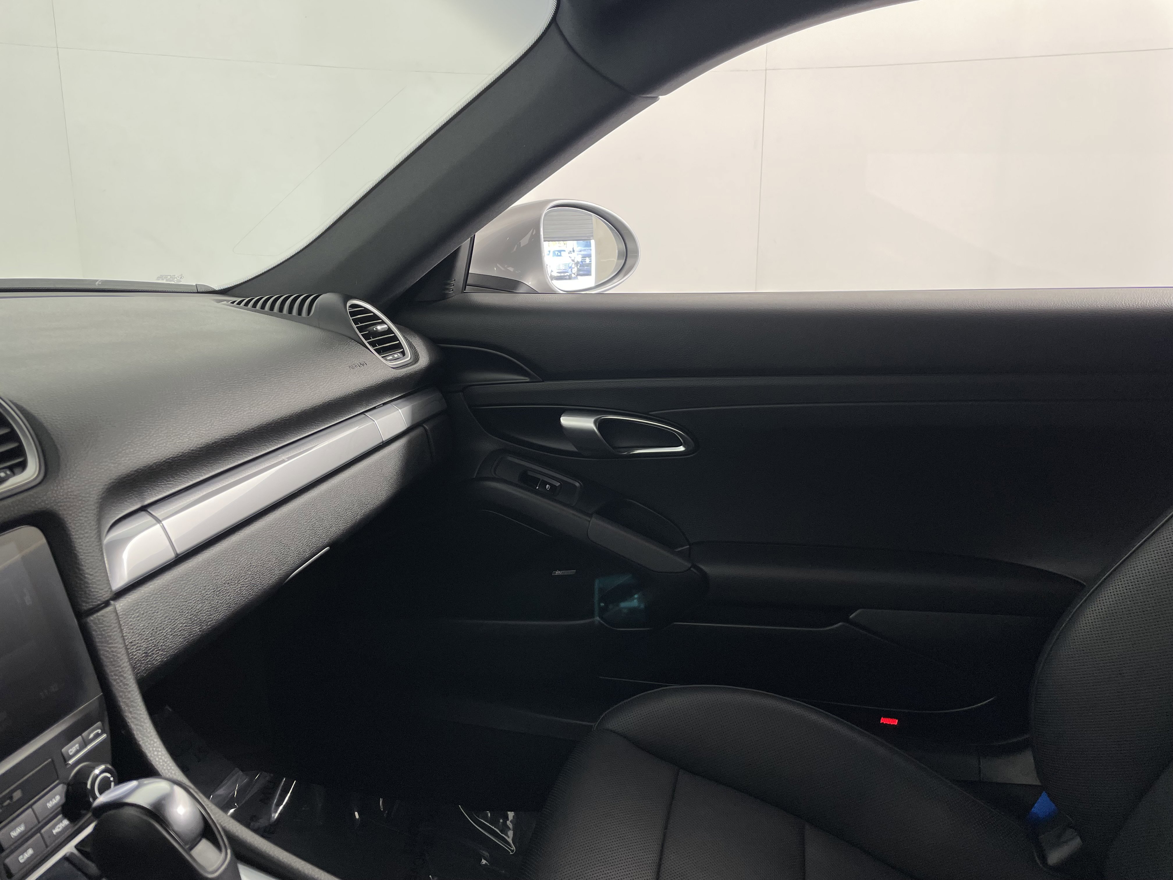 Certified 2024 Porsche 718 Cayman image 14