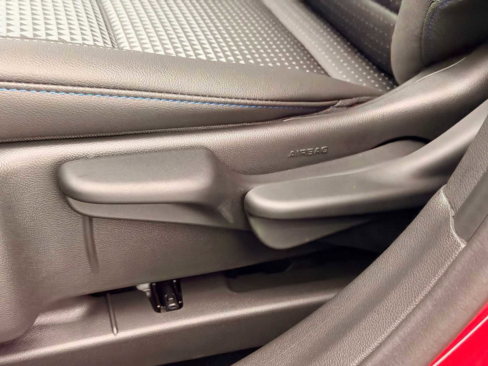 New 2026 Chevrolet Trax LT w/ Driver Confidence Package image 18