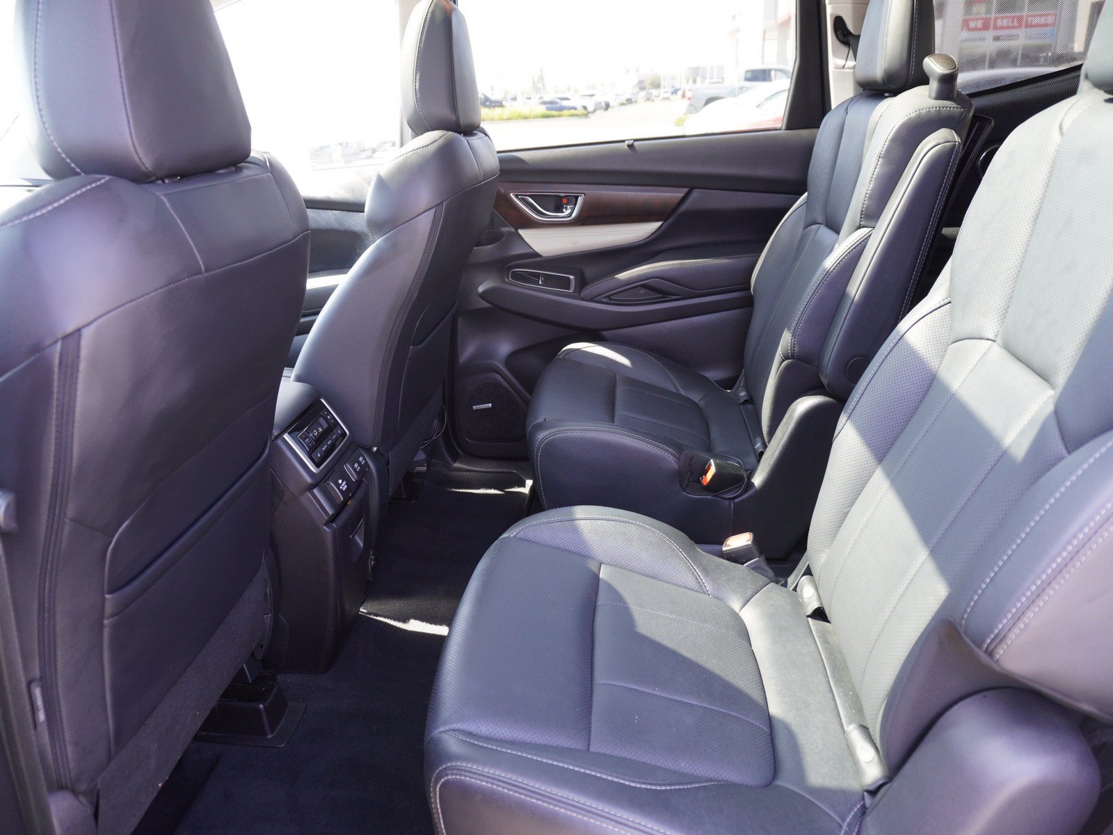 Used 2022 Subaru Ascent Touring AWD/4WD image 17