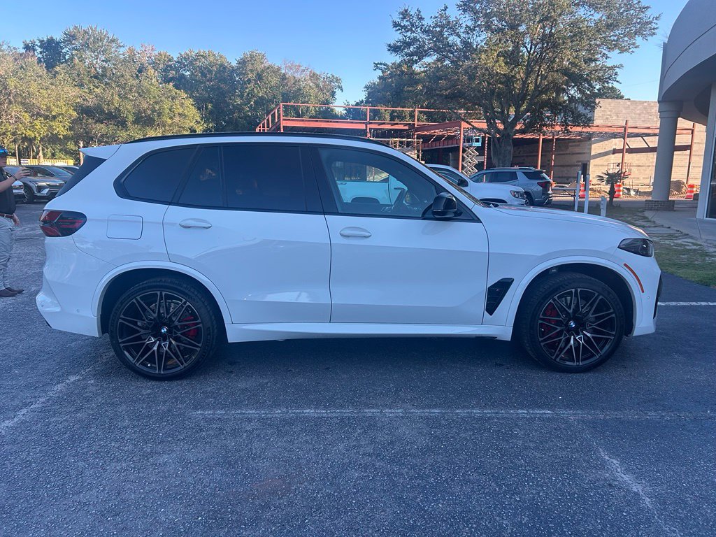 Used 2026 BMW X5 M Competition w/ Executive Package AWD/4WD image 5