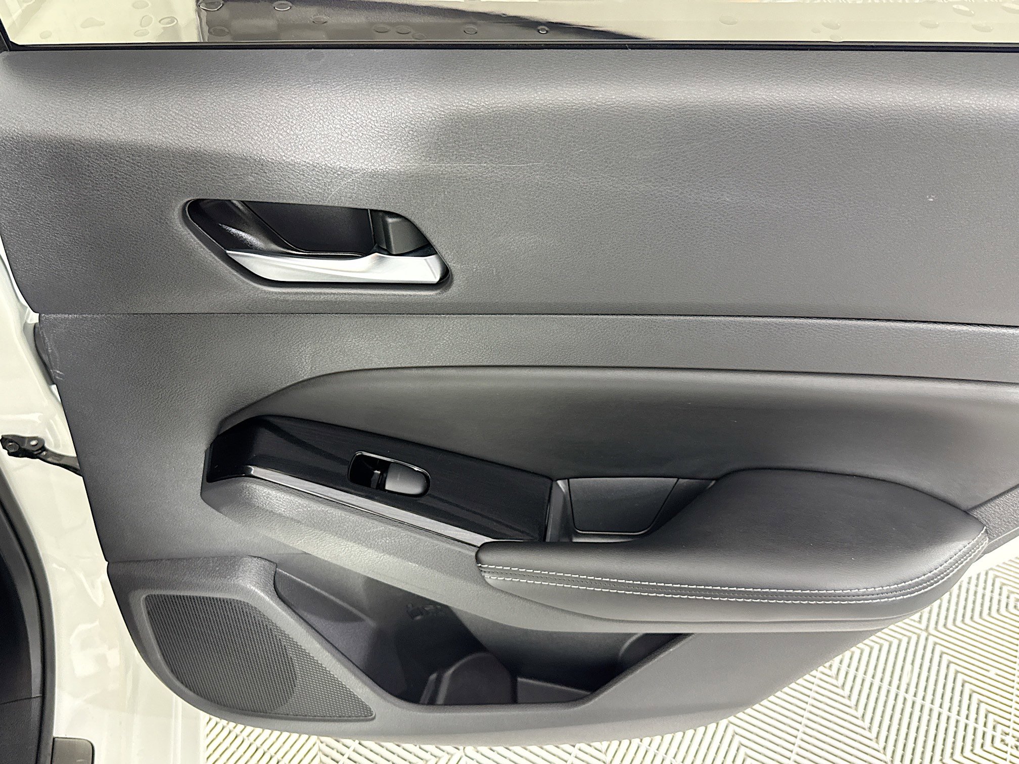 Used 2023 Nissan Altima 2.5 SL AWD/4WD image 27