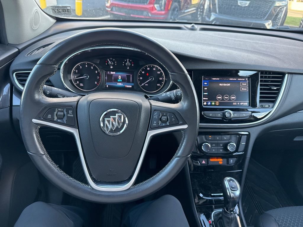 Used 2022 Buick Encore Preferred w/ Safety Package image 31