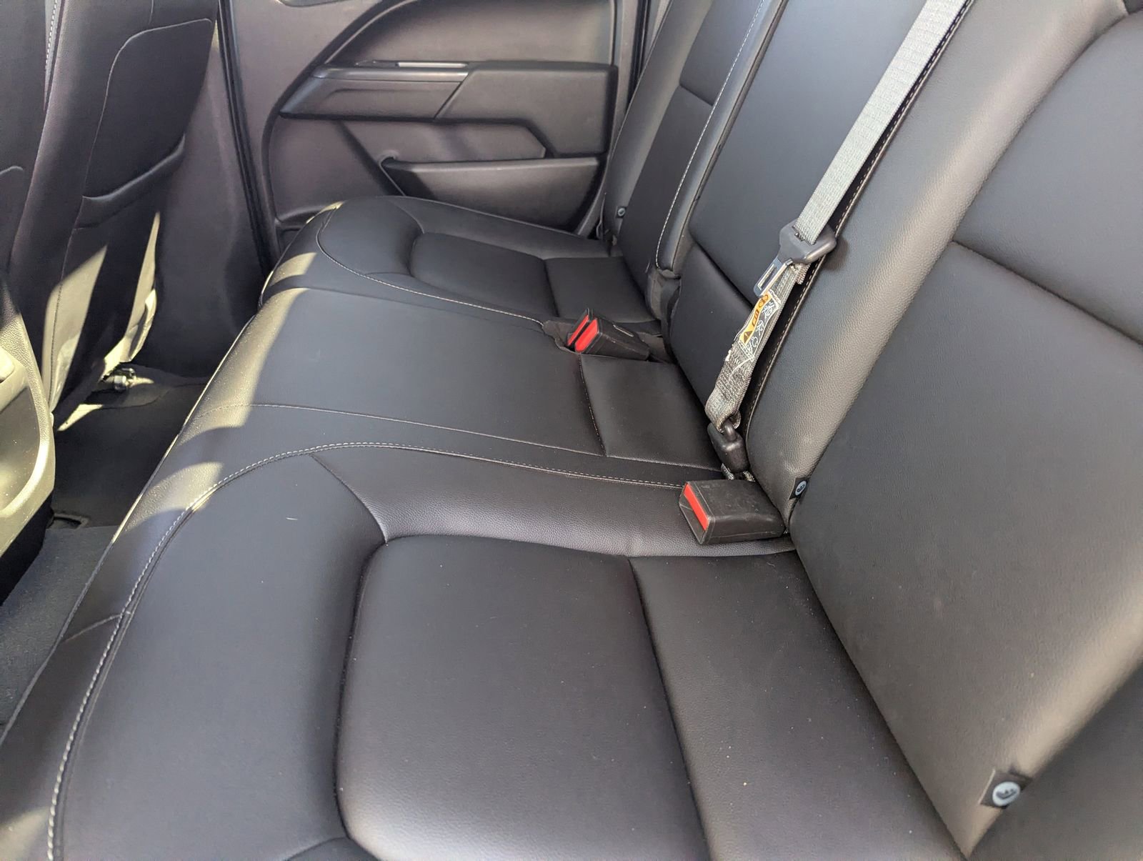 Used 2022 Chevrolet Colorado ZR2 image 17