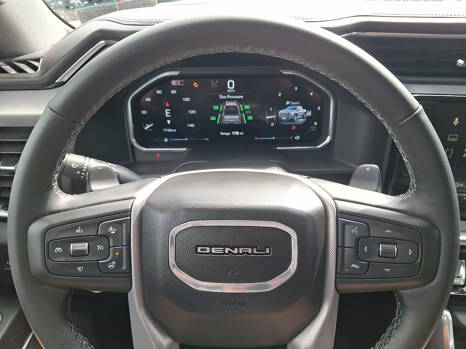Used 2026 GMC Sierra 1500 Denali w/ Denali Reserve Package AWD/4WD image 21