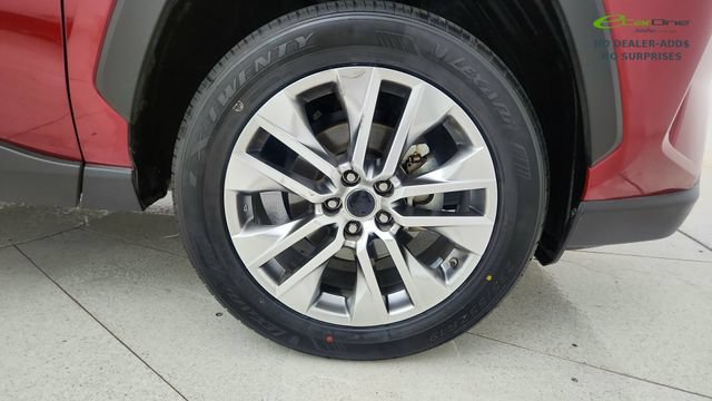 Used 2019 Toyota RAV4 Limited FWD image 57
